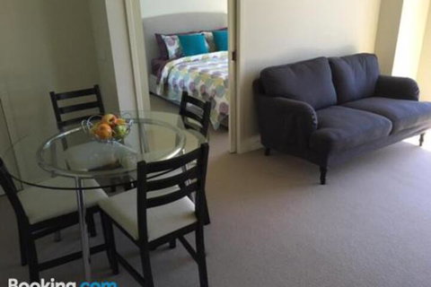 Collins Accommodation - Holiday Find 1