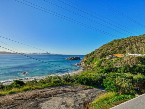 Briesta - Holiday Find 5