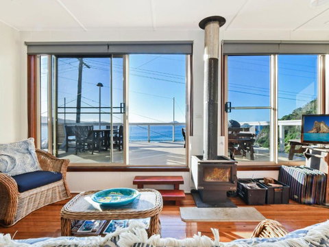 Briesta - Holiday Find 2