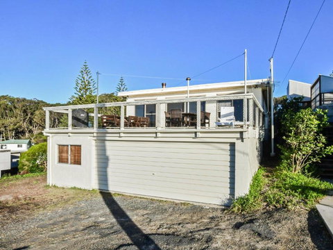 Briesta - Holiday Find 3