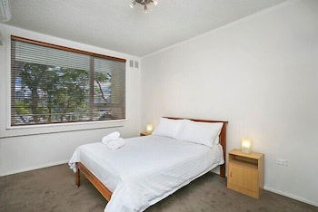 The Apartment Service KURR6 - Holiday Find 2