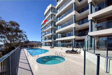 Le Vogue Unit 22 16 Magnus Street - Holiday Find 0