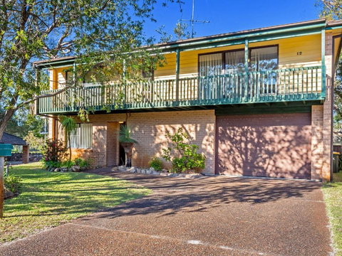 Catalina 12 Holiday House Walk To Beaches - Holiday Find 2