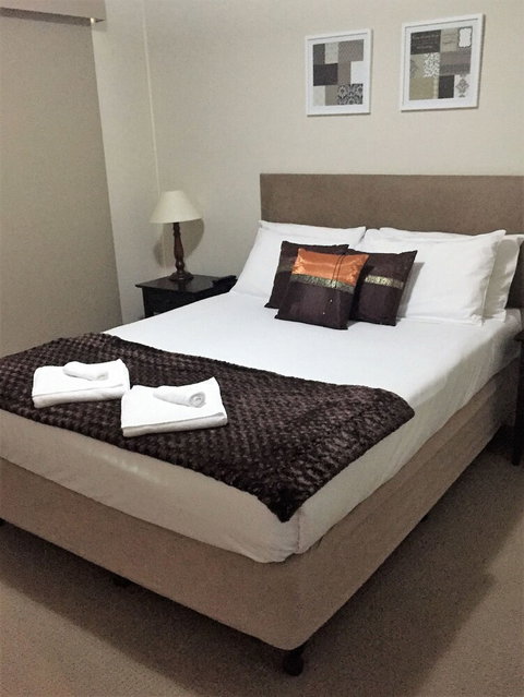 Cypress Waterview Spa Apartment 37B - Holiday Find 5