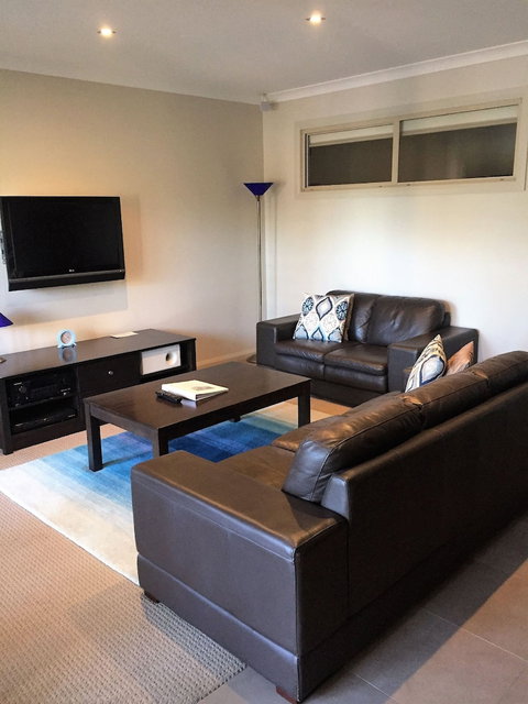 Cypress Waterview Spa Apartment 37B - Holiday Find 2