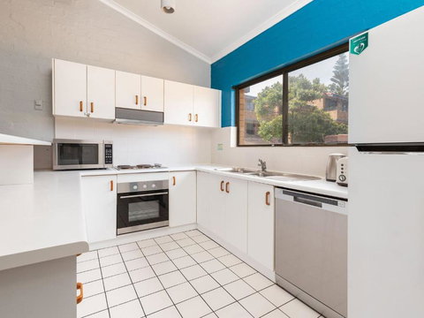 Oceanside 13 - Holiday Find 3