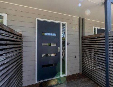 COASTAL SOUL VILLA At BROADBEACH - Holiday Find 0