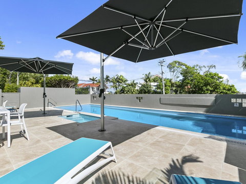 Charming Noosa Heads Apartment Laguna Bay Views Unit 6 Taralla 18 Edgar Bennett Avenue - Holiday Find 1