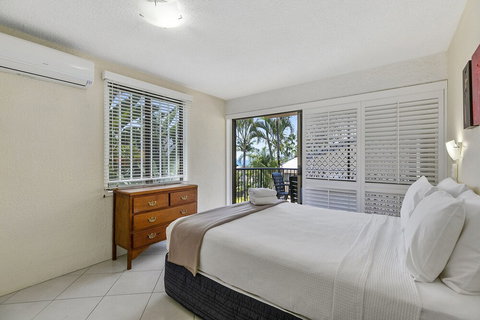 Hop Skip Jump Away From Hastings Unit 6 Descola 6 Noosa Drive - Holiday Find 0