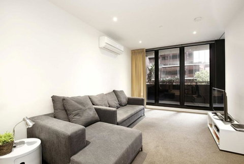 Readyset Fulton Lane Melbourne - Holiday Find 5