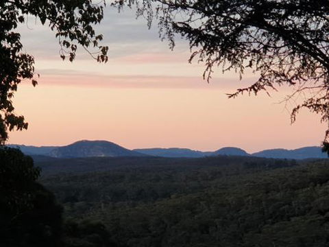 NEW Winston Cottage Leura Views & Location - Holiday Find 0