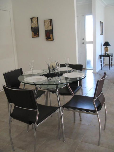 The Villa Kyabram - Holiday Find 1