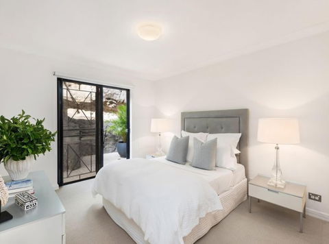 BELLEVUE GARDEN OASIS-hosted By L'Abode - Holiday Find 1