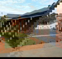 Numurkah self contained Apartments - Holiday Find