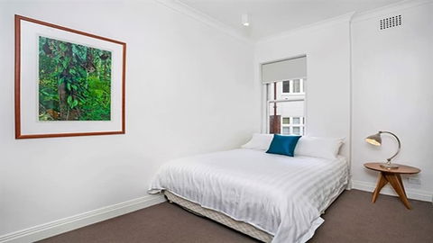 Modern Apartment With Sydneys Finest Views CP308 - Holiday Find 4