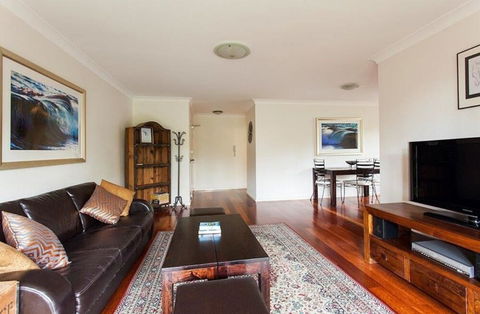 The Apartment Service RAND2 - Holiday Find 1