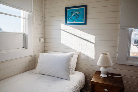 Low Head Pilot Station - Holiday Find 6