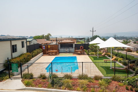 Crestview Tourist Park - Holiday Find 5