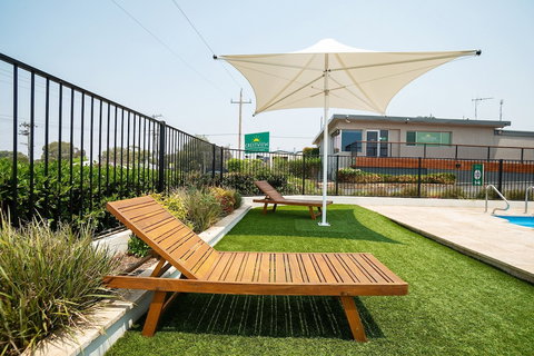 Crestview Tourist Park - Holiday Find 4