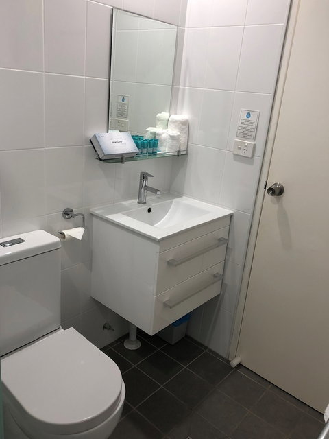 Huskisson Beach Motel - Holiday Find 0