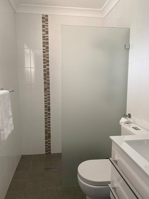 Huskisson Beach Motel - Holiday Find 4