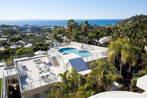 Noosa Crest - Holiday Find 1