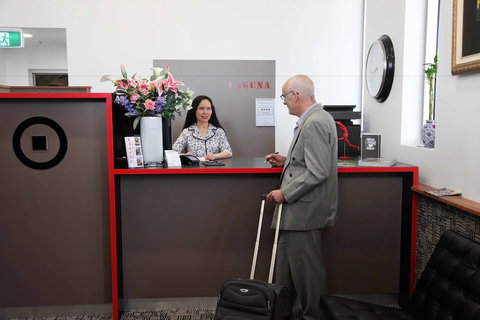 Laguna Apartments - Holiday Find 3