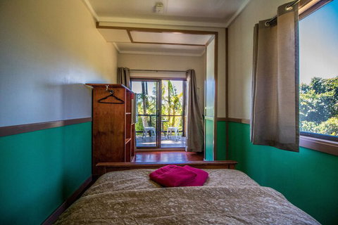 Jackaroo Treehouse Mission Beach - Holiday Find 6