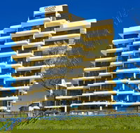 Pelican Sands Beach Resort - Holiday Find