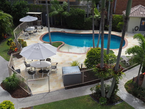 Oceanside Cove Holiday Apartments - Holiday Find 2