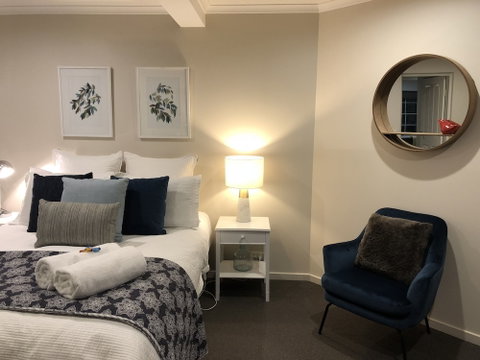 Westwood Lodge Apartments - Holiday Find 4
