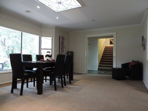 Westwood Lodge Apartments - Holiday Find 5