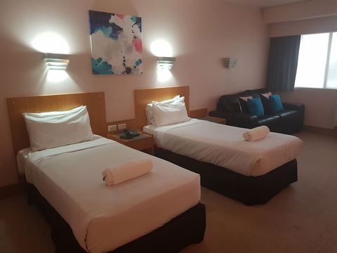 Tamwell Motel And Coffee Lounge - Holiday Find 5