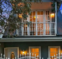 4 Ensuite Chelsea Villa CBD Airport - Holiday Find
