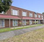 William Dutton Motel - Holiday Find