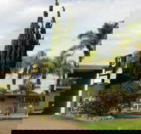 Mayfield Motel - Holiday Find