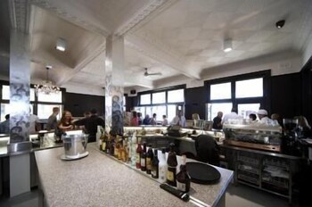 Carrington Place - Holiday Find 5