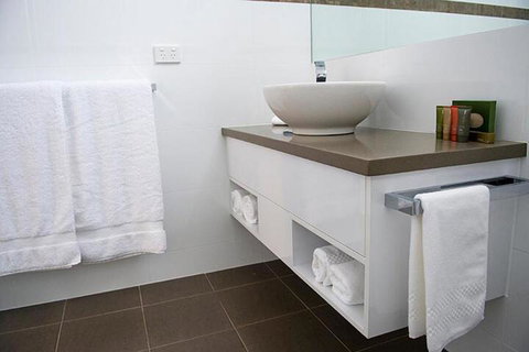 Narooma Waters Retreat - Holiday Find 0