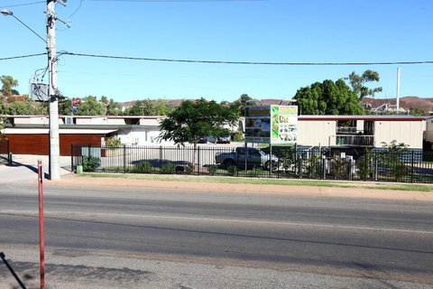 Leichhardt Accommodation - Holiday Find 2