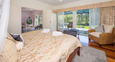 Crystal Creek Meadows Luxury Cottages - Holiday Find 6