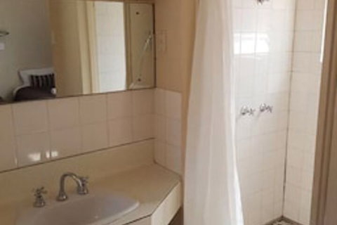 Windsor Hotel Dalby - Holiday Find 0