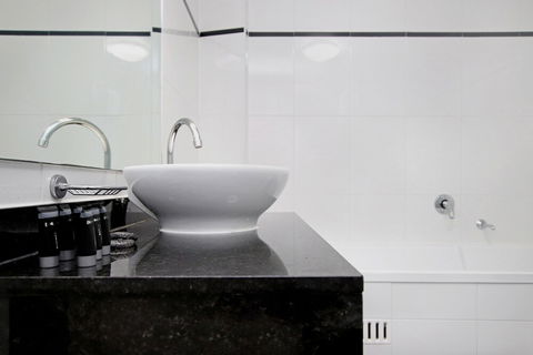 DD Apartments On Kent - Holiday Find 3