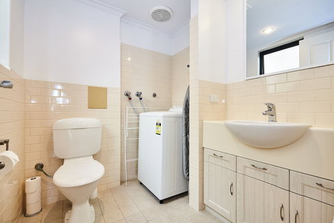 Fremantle Townhouse Unit 5 - Holiday Find 6