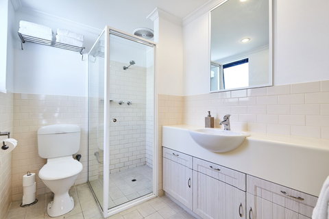 Fremantle Townhouse Unit 5 - Holiday Find 2