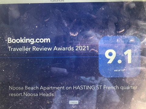 Noosa Beach Apartment On HASTING St. French Quarter Resort.Noosa Heads - Holiday Find 1