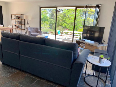 Nepean View - Holiday Find 5