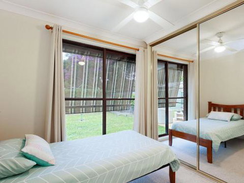 Willows At The Bay 111 Horace St. Large House With Aircon WIFI & Boat Parking. - Holiday Find 2
