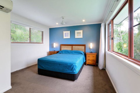 Heliconia 1 Hamilton Island 3 Bedroom Ocean View Spacious Holiday Accommodation - Holiday Find 5