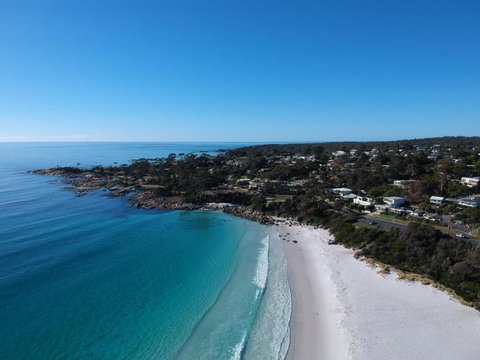 SEA EAGLE COTTAGE Amazing Views Of Bay Of Fires - Holiday Find 5