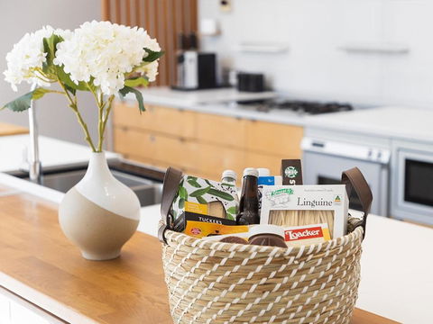 Ultimate Light & Space Noosa Heads - Holiday Find 1